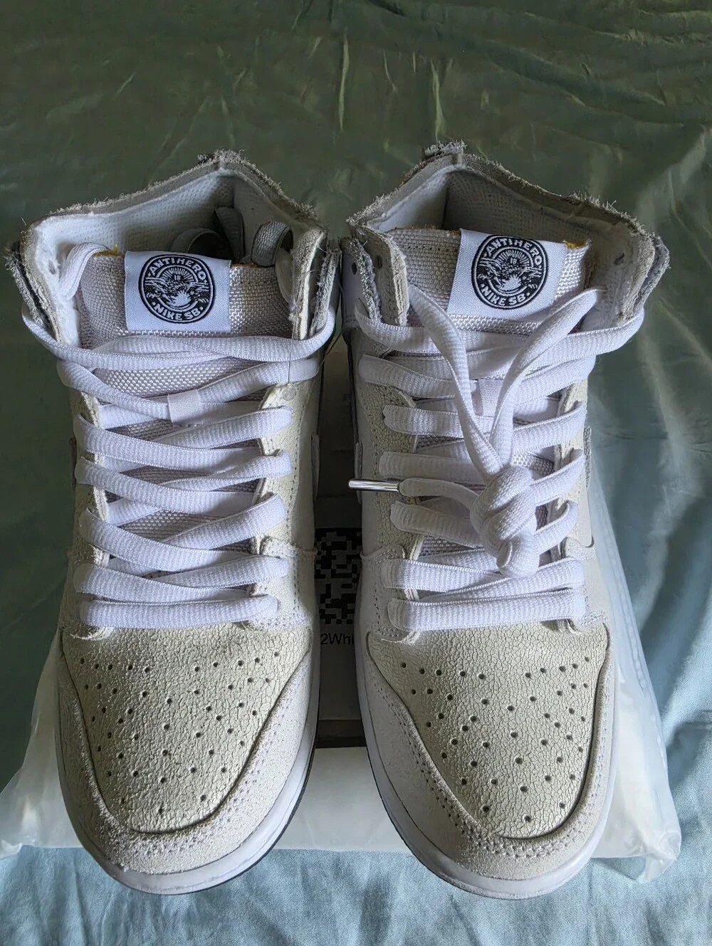 Nike FIRE! NWOB! SB Dunk High Antihero #HM5837 100 in Wolf Grey. Sz W8/M6.5 R2S!